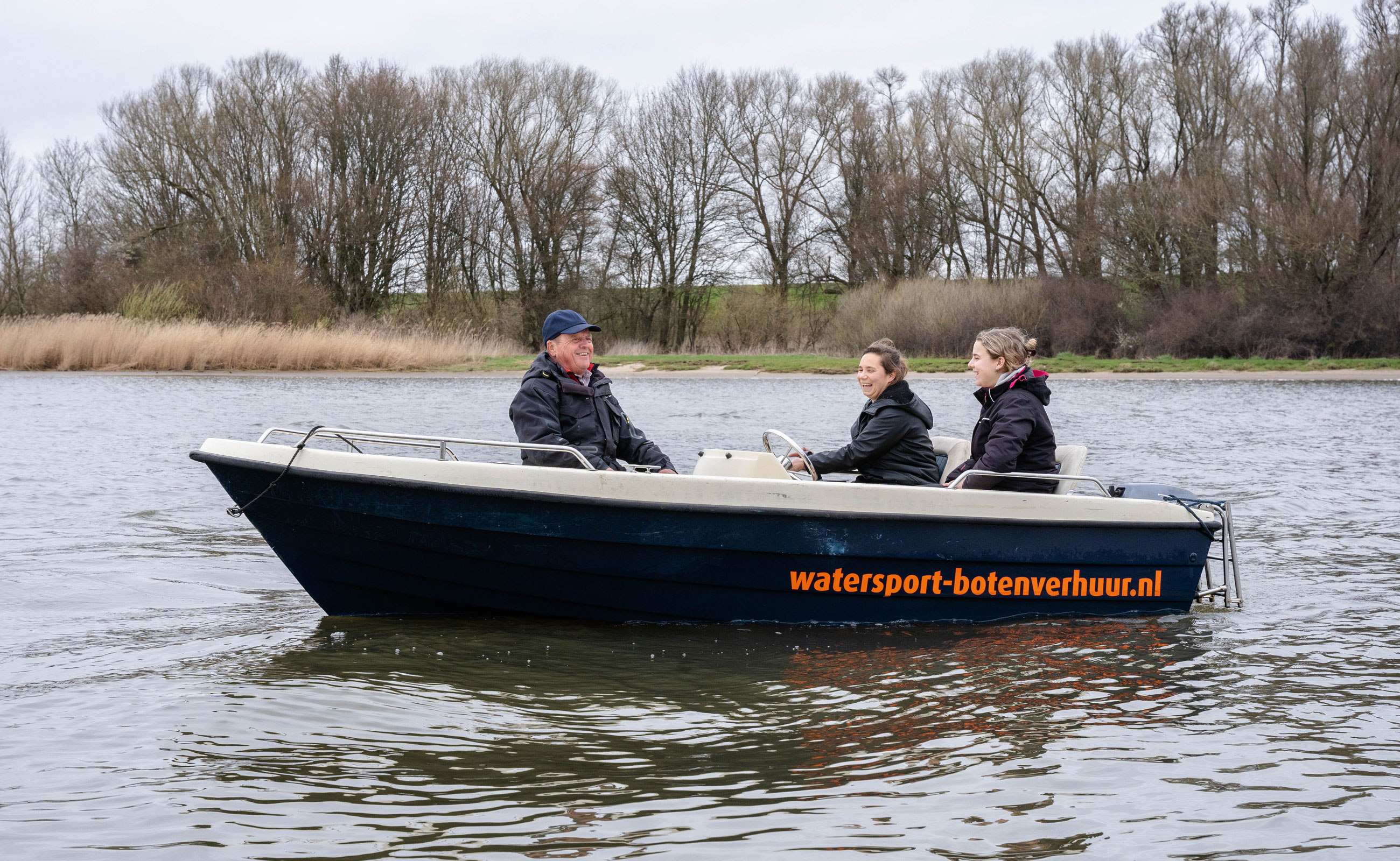 Sportboot huren Biesbosch | Watersport Botenverhuur