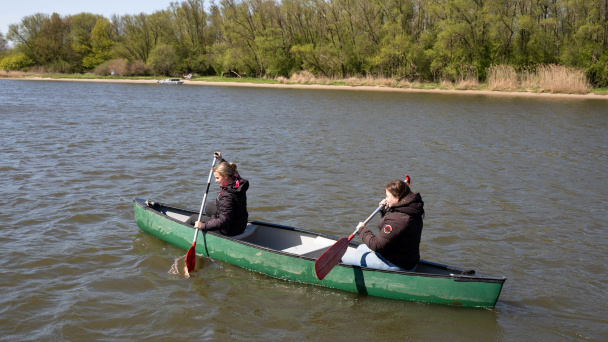 Canadese kano huren Drimmelen | Watersport Botenverhuur
